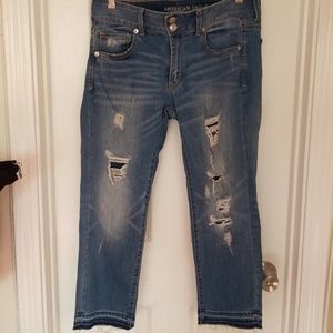 American Eagle Destroyed Artist Crop Jeans